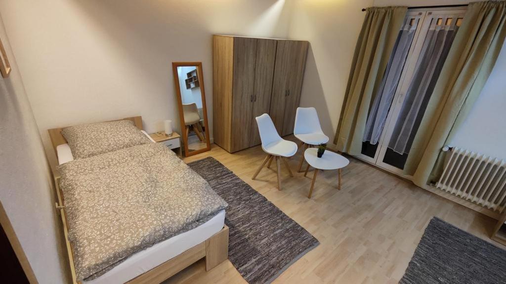 Ferienwohnung-Monteurwohnung Berta, 3 Personen In Kleve, Zentrale Lage Клеве Екстериор снимка